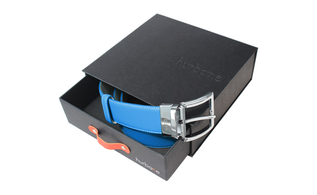 Ceinture en cuir de couleur pour homme - Bleu Artic - Boucle ardillon gravée