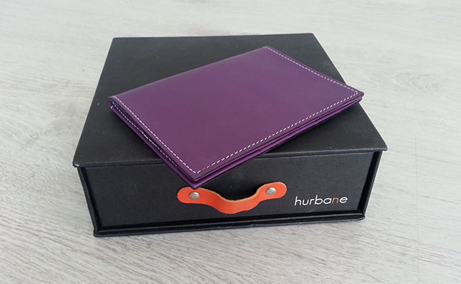 Portefeuille cuir de couleur - Modèle porte-passeport - Violet Ultra