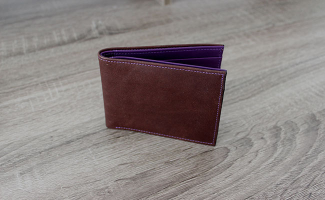 Portefeuille à rabat pour homme - cuir Marron Brut et Violet Ultra