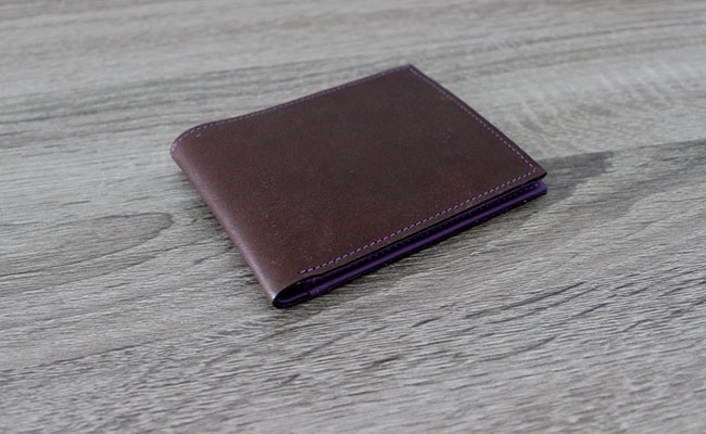 Portefeuille à rabat pour homme - cuir Marron Brut et Violet Ultra