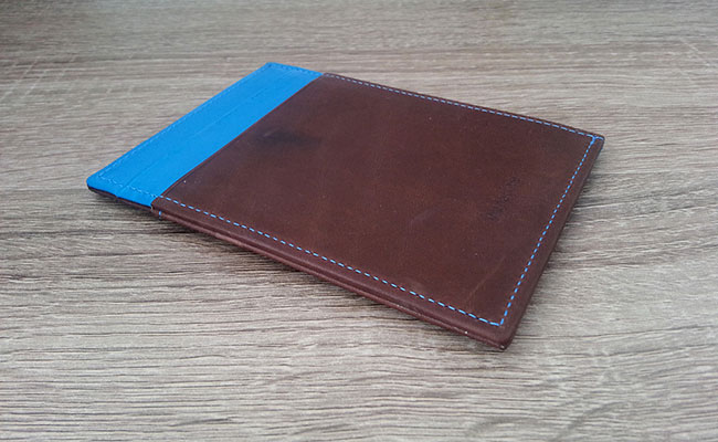 Portefeuille homme en cuir - modèle rigide - Marron Brut et Bleu Artic