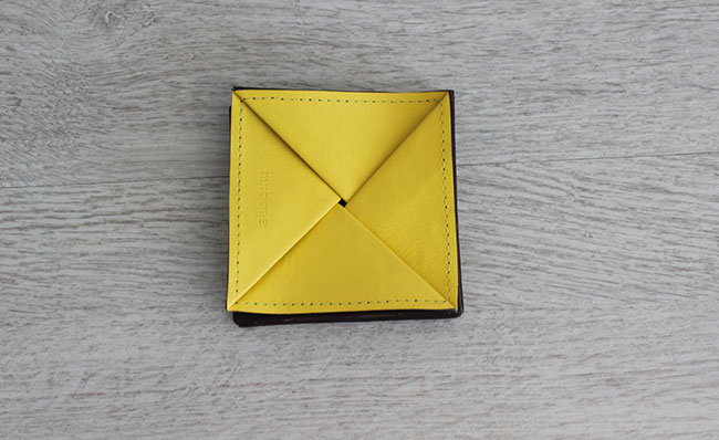 Porte-monnaie  cuir   - modèle Origami - Cuir Marron Brut et Jaune Lime