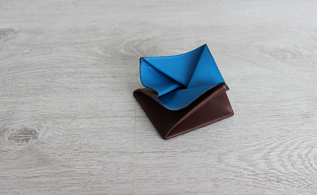 Porte-monnaie homme - modèle Origami - Cuir Marron Brut et Bleu Artic